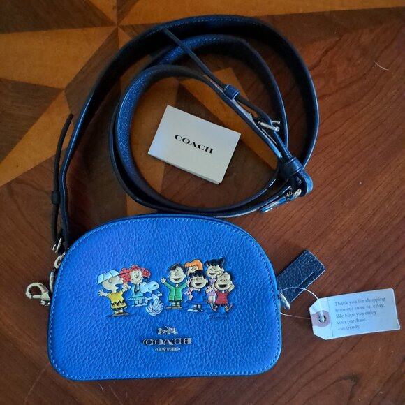 Coach X Peanuts Mini Serena Snoopy And Friends Crossbody Bag NEW - Picture 3 of 5